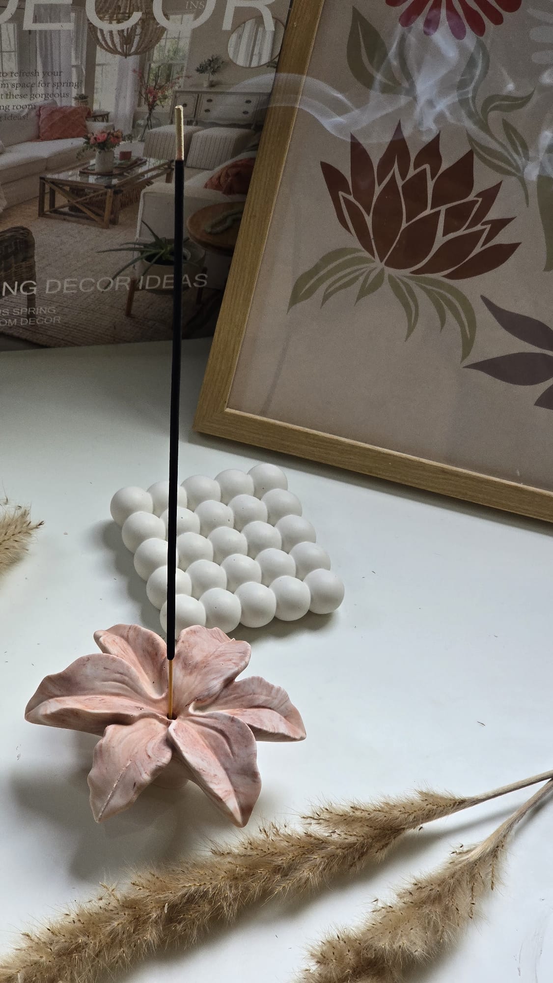 Lily Incence Holder