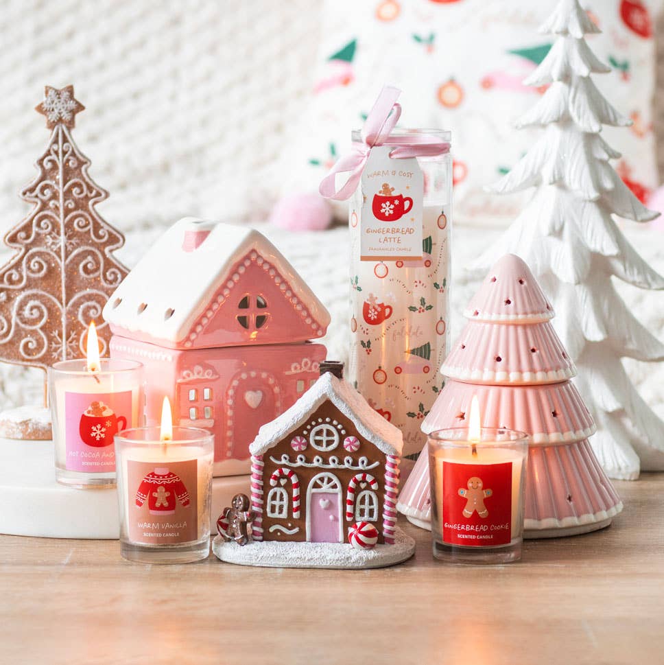 Pink Gingerbread House kerstoliebrander