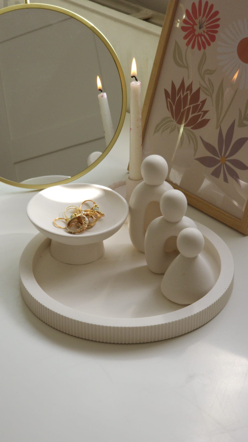 Togetherness Figurine Set
