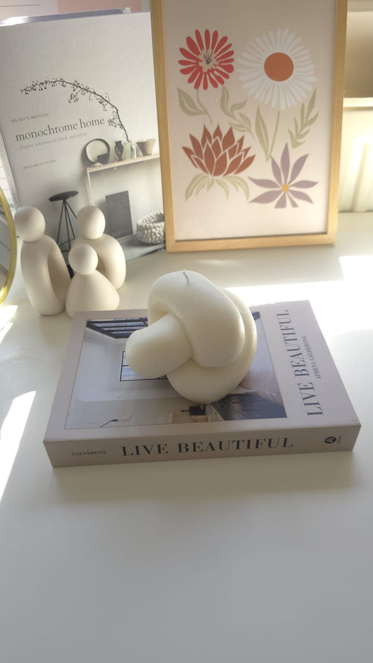 Knote Candle