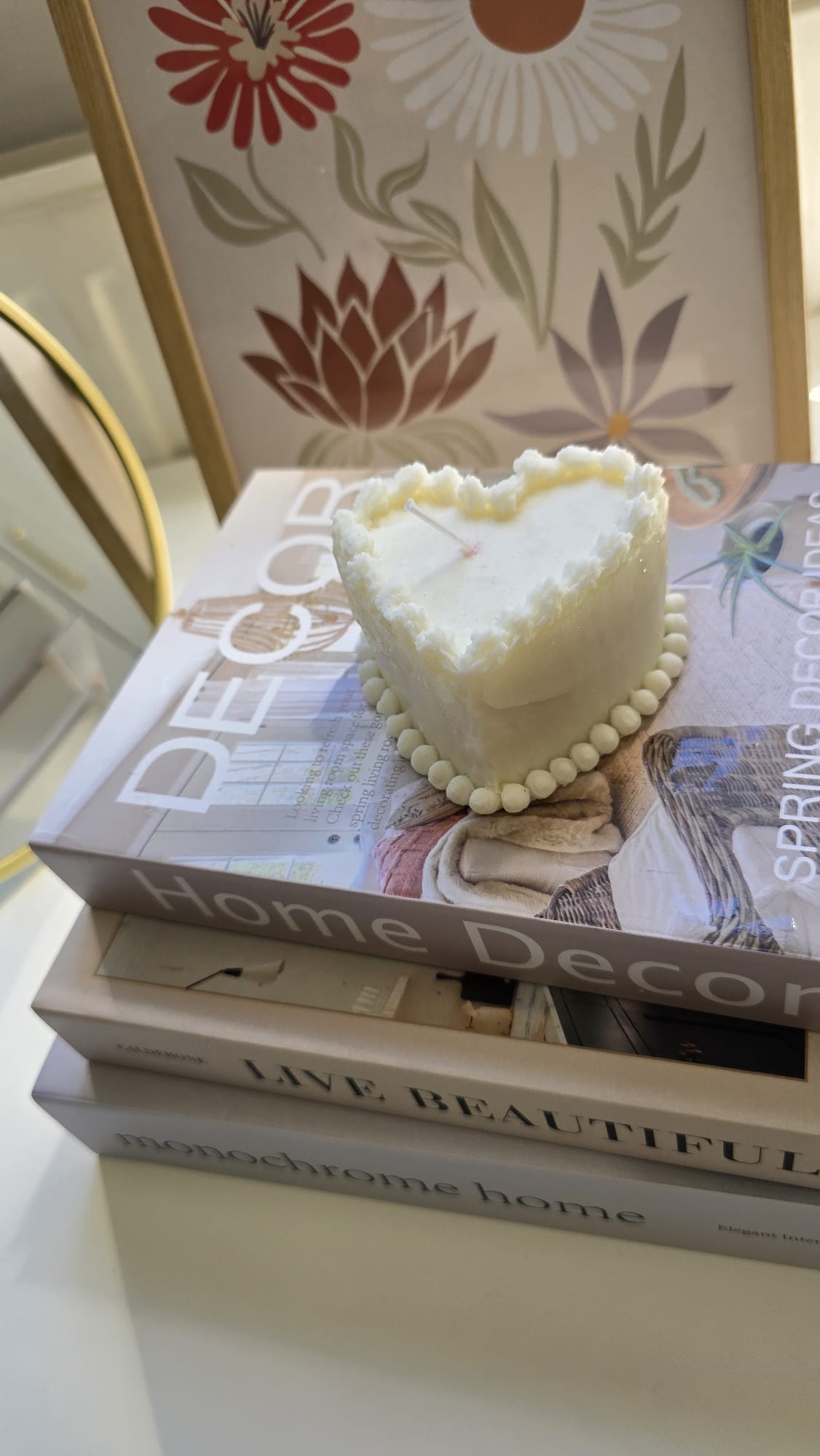 🤍 Soft Heart – Handmade Soy Wax Candle