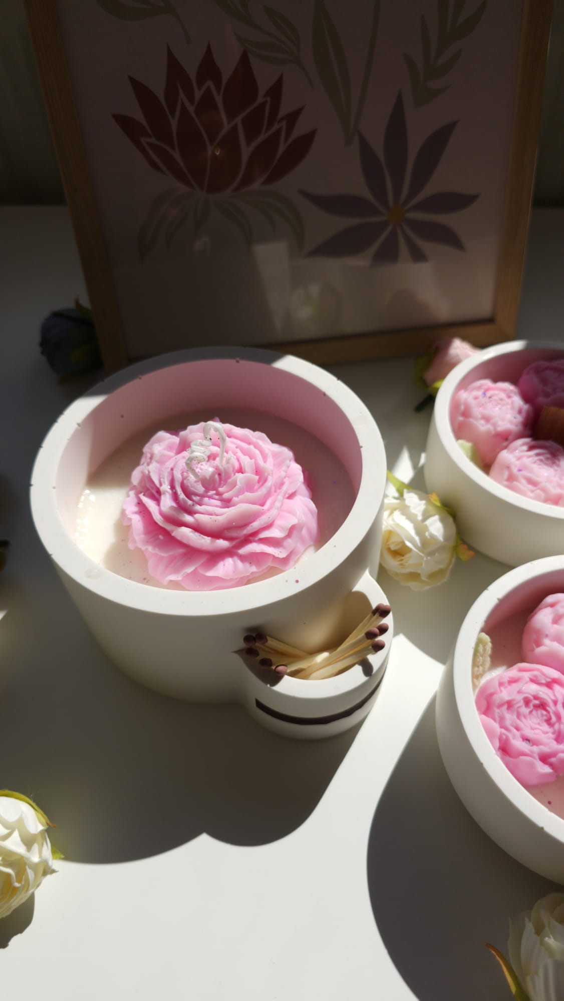 Luma Rosa Scented Candle