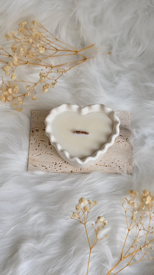 Minimal Heart Candle