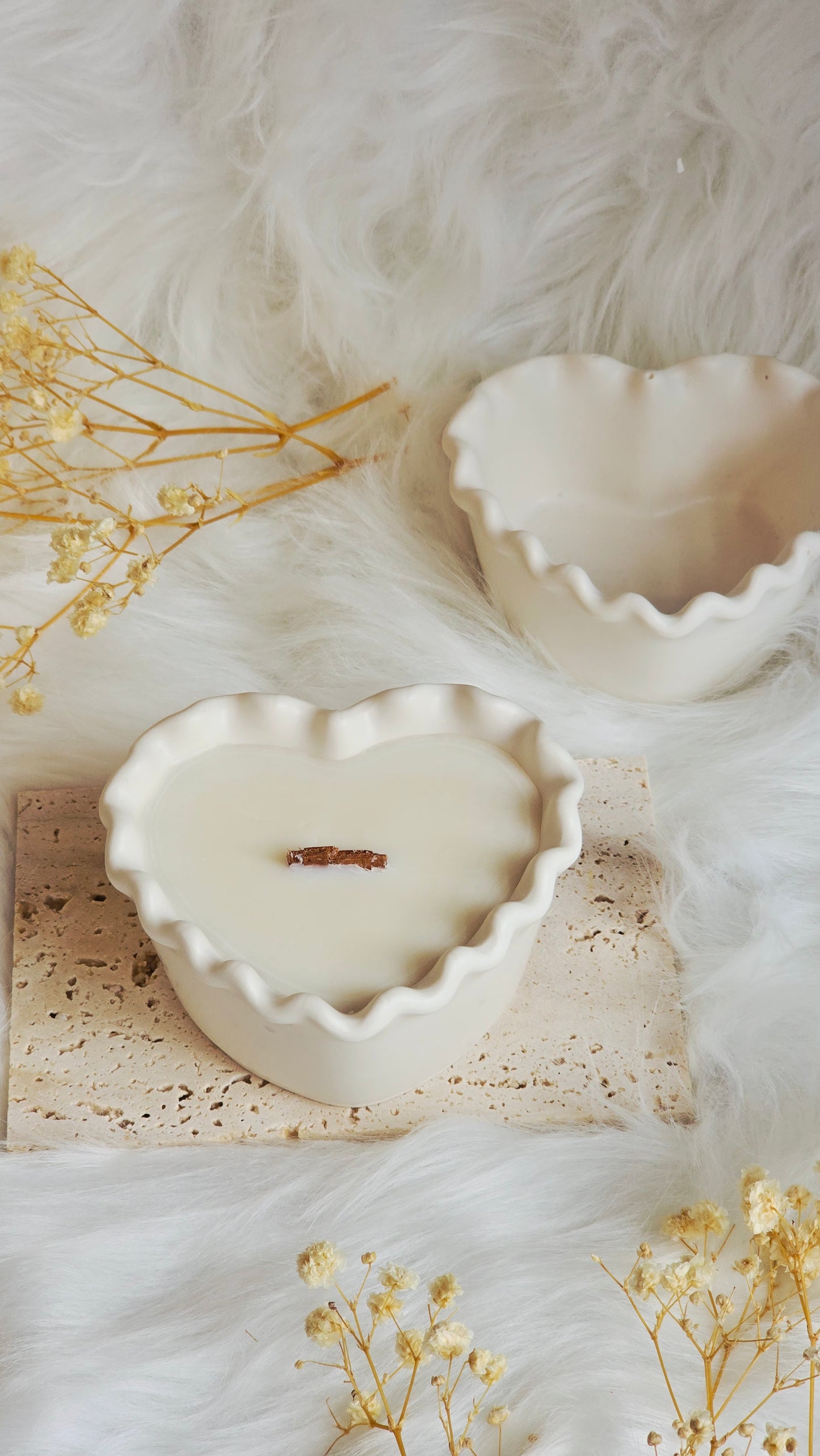 Minimal Heart Candle